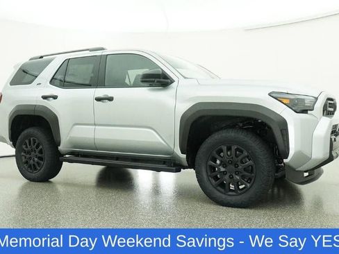 New 2026 Toyota 4Runner SR5 AWD/4WD image 28