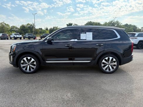 Used 2021 Kia Telluride S FWD image 4