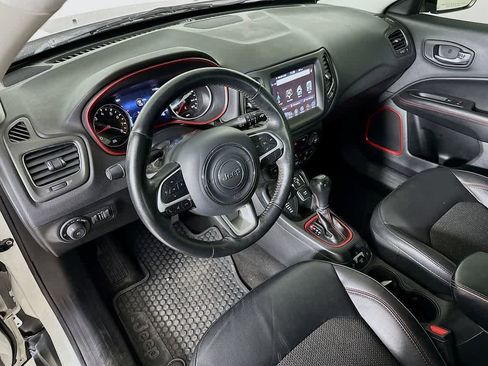 Used 2019 Jeep Compass Trailhawk w/ Cold Weather Group image 2