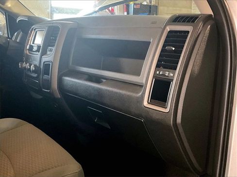 Used 2019 RAM 1500 Express image 17