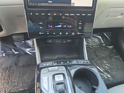 Used 2022 Hyundai Tucson Limited FWD image 24