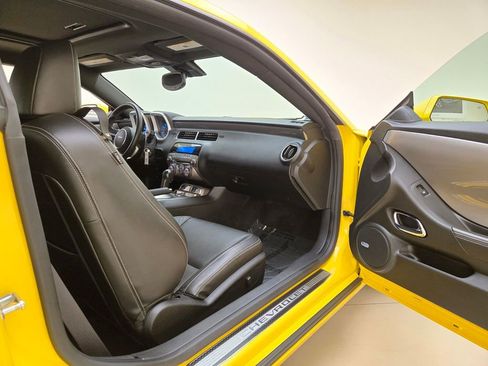 Used 2010 Chevrolet Camaro SS w/ RS Package image 21