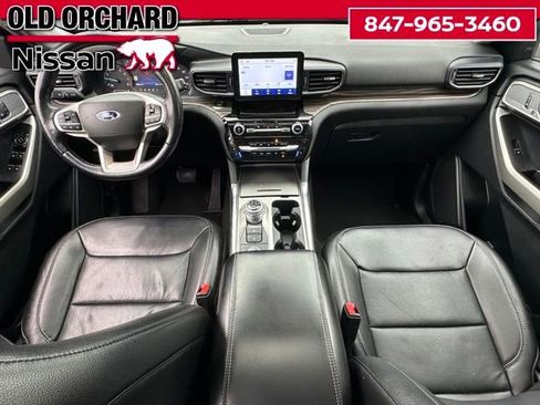 Used 2022 Ford Explorer Limited w/ Equipment Group 301A image 15