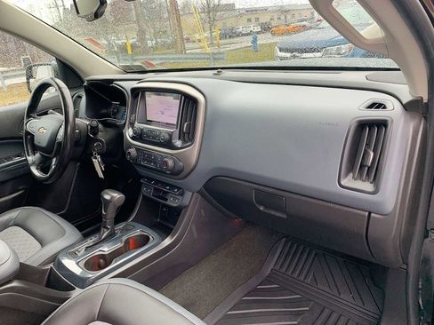 Used 2018 Chevrolet Colorado Z71 w/ LPO, Premium Interior Package image 26