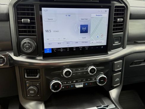 Used 2024 Ford F150 Lariat AWD/4WD image 19