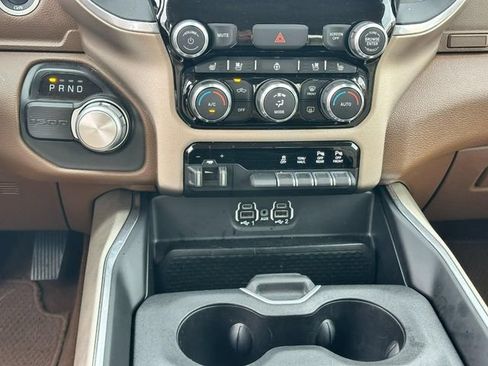 Used 2020 RAM 1500 Laramie RWD image 16