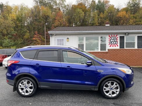 Used 2015 Ford Escape Titanium image 5