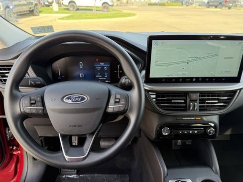 Certified 2025 Ford Escape Active w/ Tech Pack #1 image 12