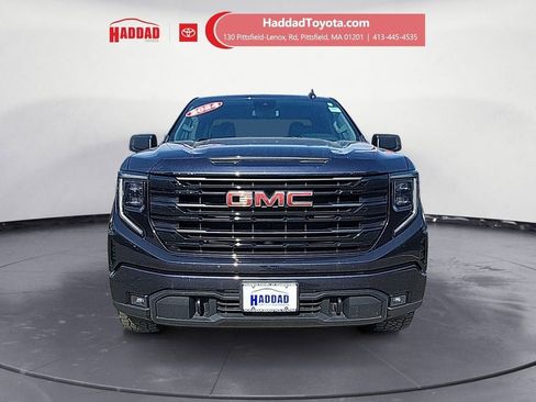 Used 2024 GMC Sierra 1500 Elevation AWD/4WD image 9