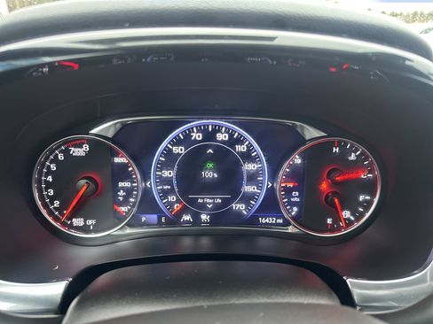 Certified 2023 Chevrolet Traverse Premier w/ Redline Edition image 12