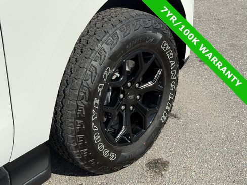 Certified 2024 Ford Expedition Timberline image 12