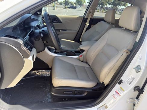 Used 2015 Honda Accord EX-L image 13