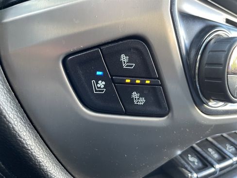 Used 2019 GMC Sierra 2500 Denali w/ Duramax Plus Package image 33