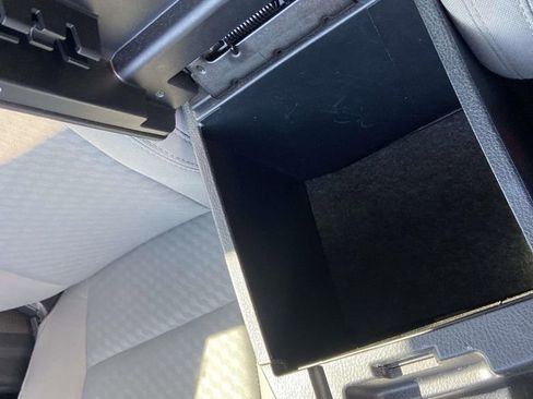 Used 2022 Toyota Tacoma SR5 w/ Technology Package image 26