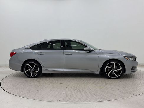 Used 2020 Honda Accord Sport image 8