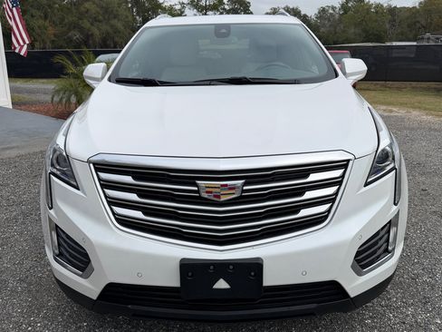 Used 2017 Cadillac XT5 Luxury w/ Driver Awareness Package image 2