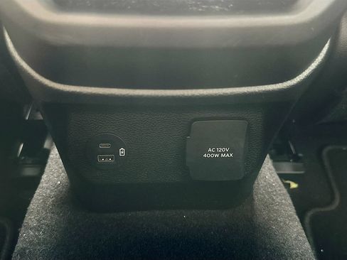 Used 2024 Ford Ranger XLT w/ Trailer Tow Package RWD image 26