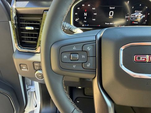 New 2026 GMC Sierra 2500 AT4 w/ AT4 Premium Plus Package AWD/4WD image 14