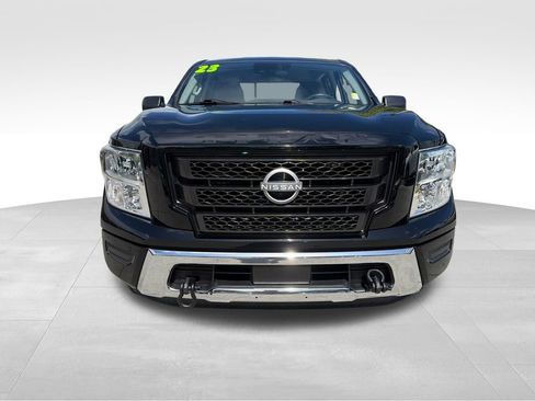 Used 2023 Nissan Titan SV RWD image 2
