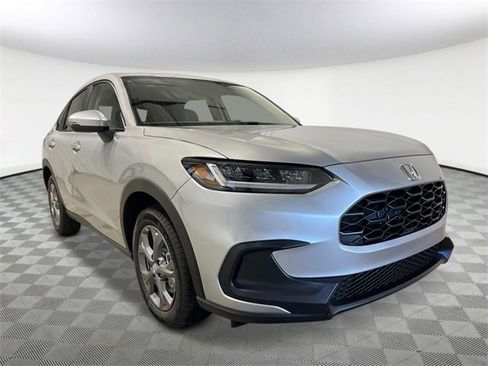 New 2026 Honda HR-V LX image 8