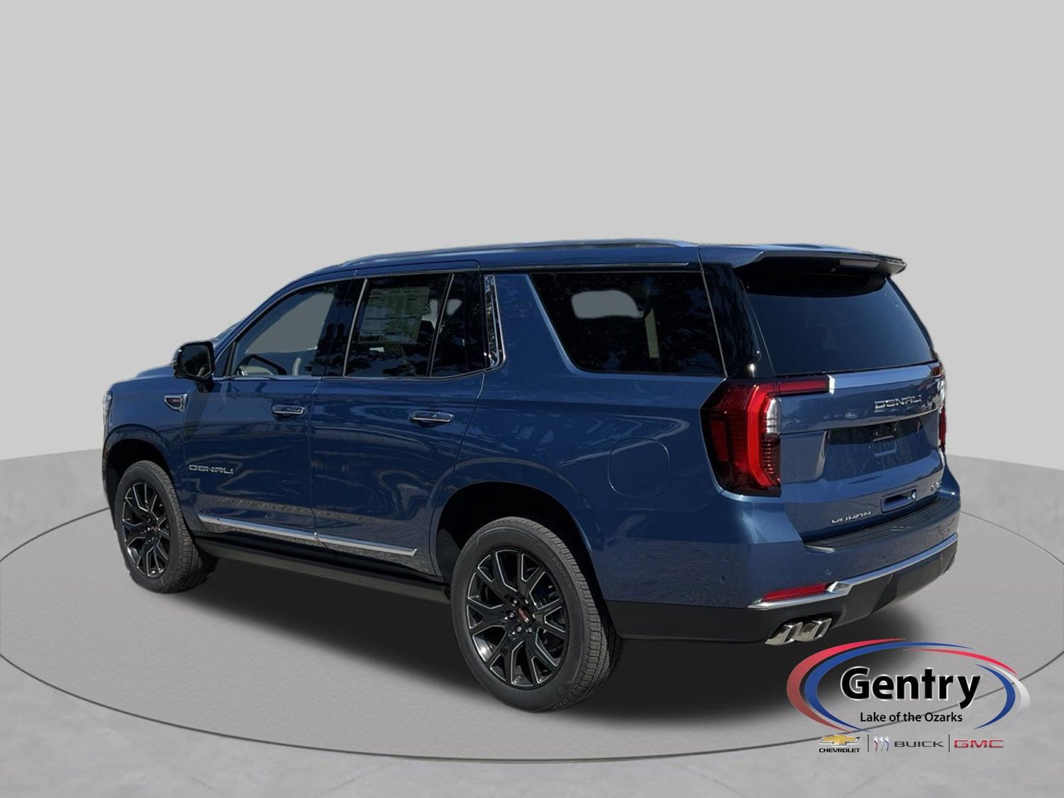 New 2026 GMC Yukon Denali w/ Sun & Power Step Package AWD/4WD image 3