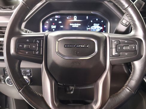 Used 2025 GMC Sierra 3500 Denali Ultimate AWD/4WD image 3