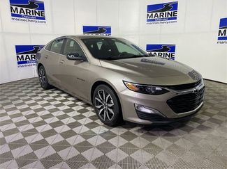 Used 2024 Chevrolet Malibu RS image 1