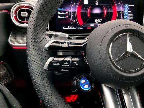 Used 2026 Mercedes-Benz CLE 53 AMG 4MATIC Coupe image 21