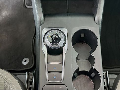 Used 2020 Ford Escape S image 23