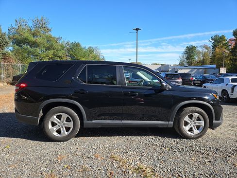 Certified 2023 Honda Pilot LX image 8