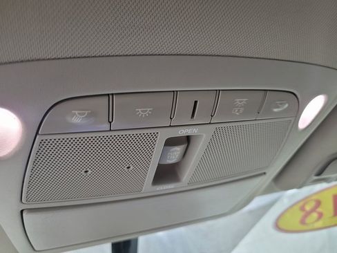 Used 2018 Nissan Murano SL image 37