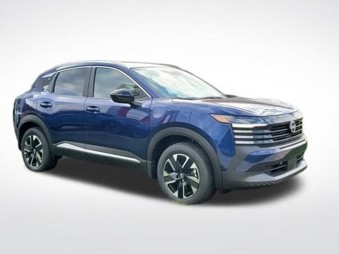 New 2026 Nissan Kicks SV image 7