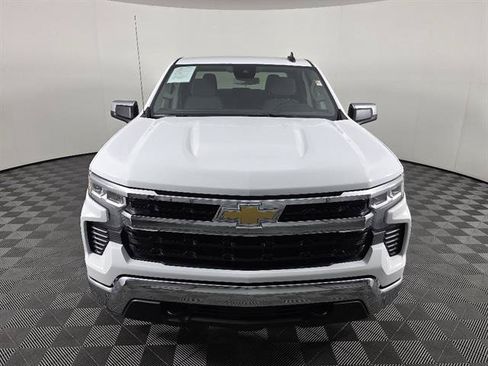 Used 2025 Chevrolet Silverado 1500 LT AWD/4WD image 12