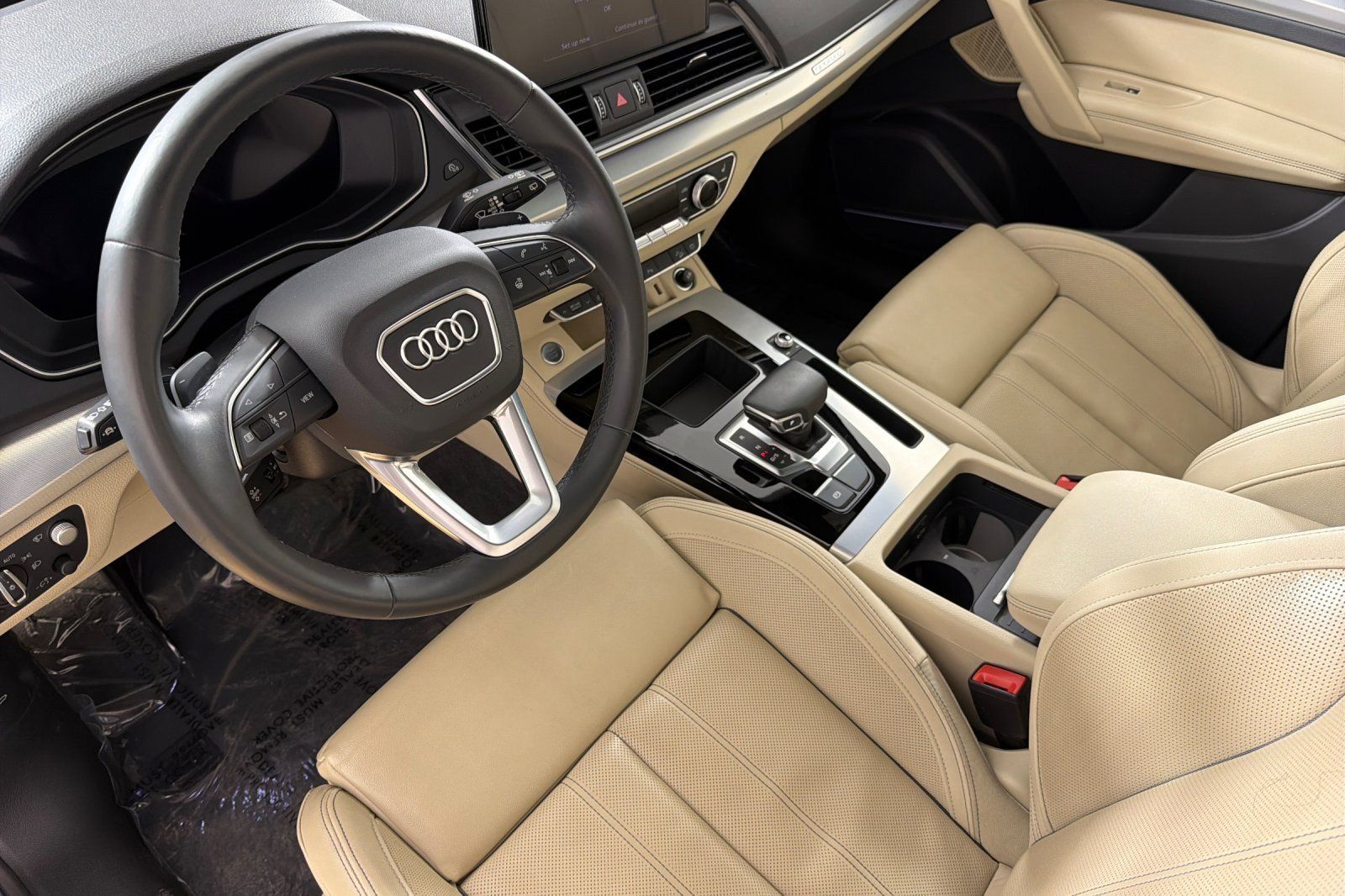 Used 2023 Audi Q5 2.0T Prestige w/ Prestige Package AWD/4WD image 9