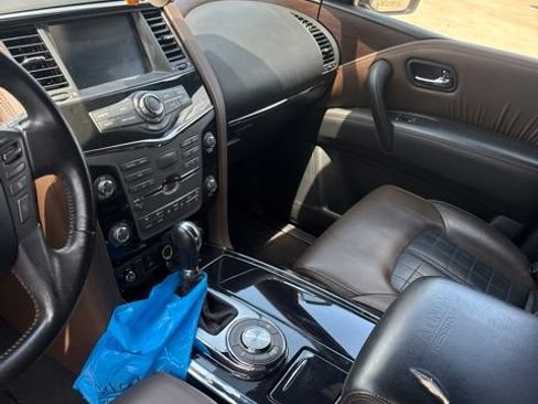 Used 2019 Nissan Armada Platinum w/ Captain's Chairs Package RWD image 13