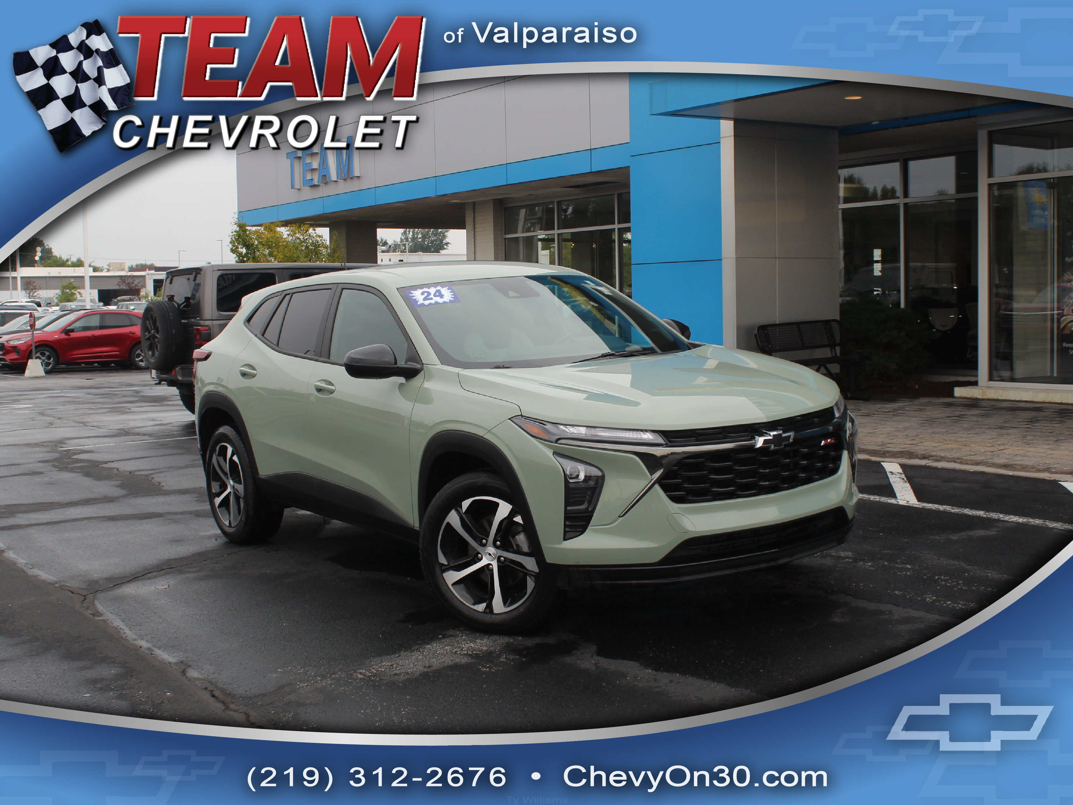 Certified 2024 Chevrolet Trax RS w/ Driver Confidence Package FWD image 1