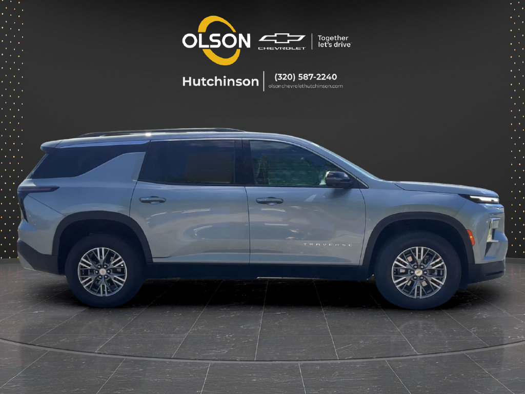 Certified 2026 Chevrolet Traverse LT w/ Driver Confidence Package AWD/4WD image 6