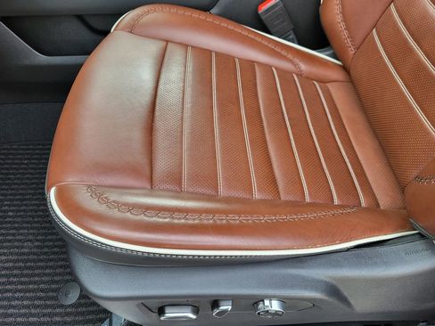 Used 2024 GMC Sierra 2500 Denali Ultimate w/ Max Trailering Package image 20