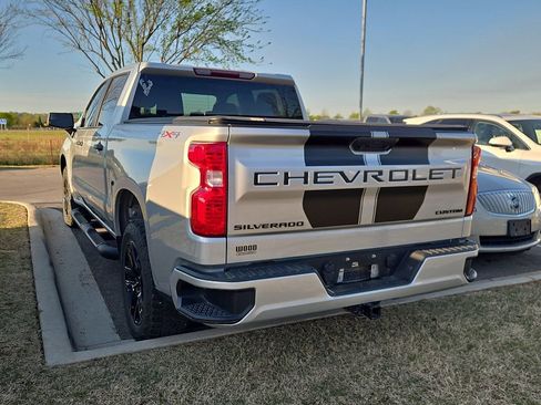 Used 2022 Chevrolet Silverado 1500 Custom w/ Rally Edition image 2