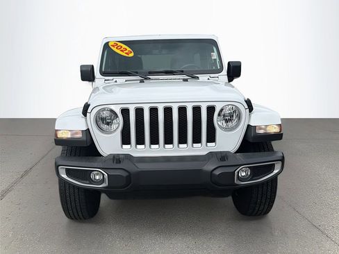 Used 2022 Jeep Wrangler Unlimited Sahara image 9