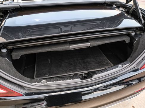 Used 2017 Mercedes-Benz SLC 300 image 42