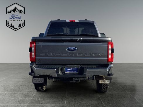 Certified 2024 Ford F350 Lariat w/ FX4 Off-Road Package image 4