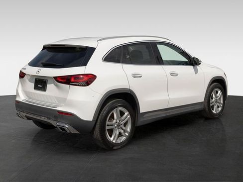 Used 2022 Mercedes-Benz GLA 250 image 9