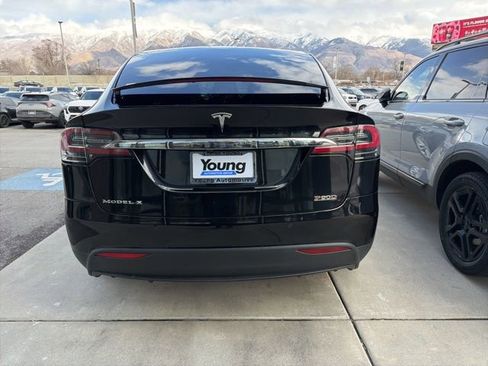 Used 2016 Tesla Model X P90D image 6