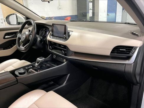 Used 2023 Nissan Rogue SV w/ SV Premium B Package AWD/4WD image 14