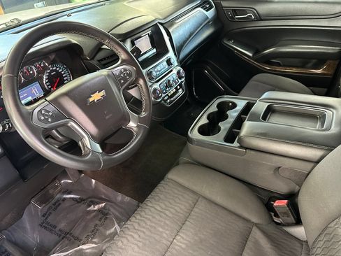Used 2015 Chevrolet Tahoe LS RWD image 10
