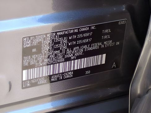 Used 2023 Toyota RAV4 XLE w/ Convenience Package FWD image 23