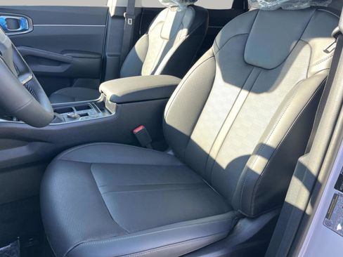 New 2026 Kia Sorento S FWD image 25