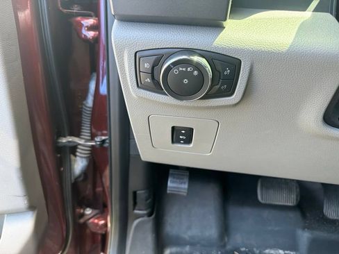 Used 2016 Ford F150 XLT w/ Equipment Group 302A Luxury AWD/4WD image 11