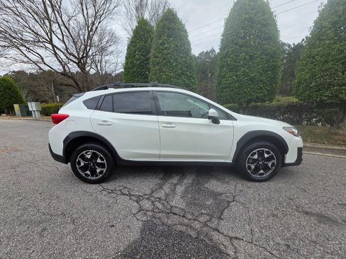 Used 2020 Subaru Crosstrek 2.0i Premium AWD/4WD image 6
